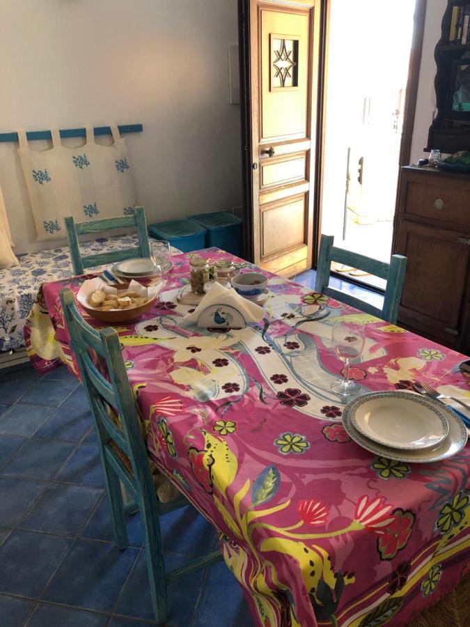 Tiffany Palau Bed & Breakfast Dış mekan fotoğraf